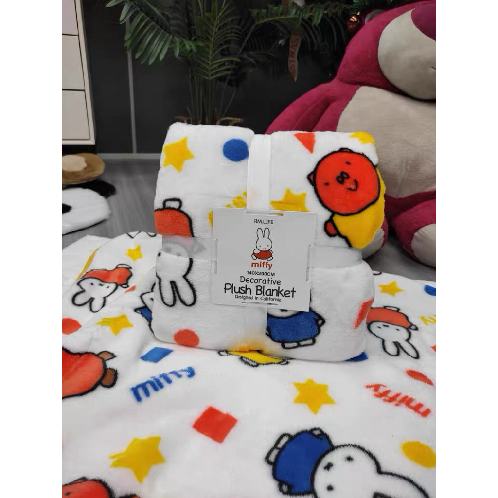[PREORDER] Selimut Flanel Karakter Miffy – Lembut & Hangat 140×200 cm