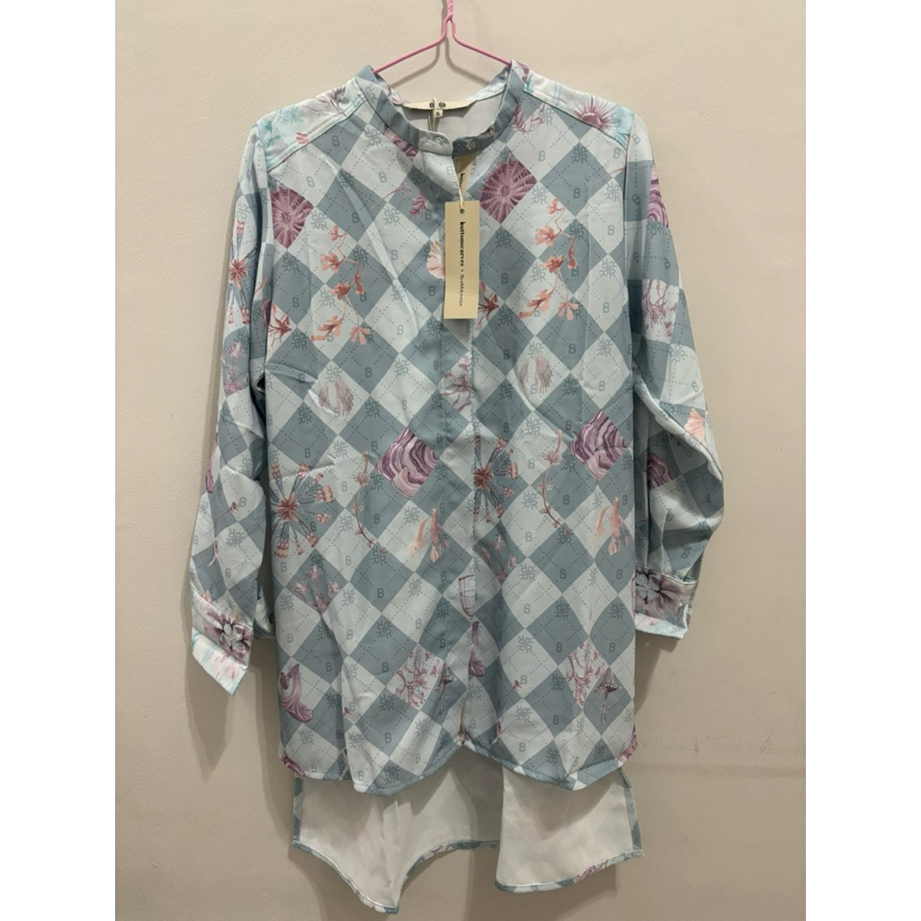 (NEW) WHS SALE Buttonscarve Riamiranda Daria Top Jade S