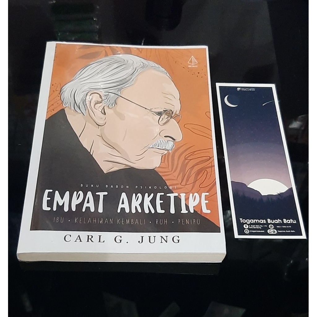 EMPAT ARKETIPE - CARL. G. JUNG