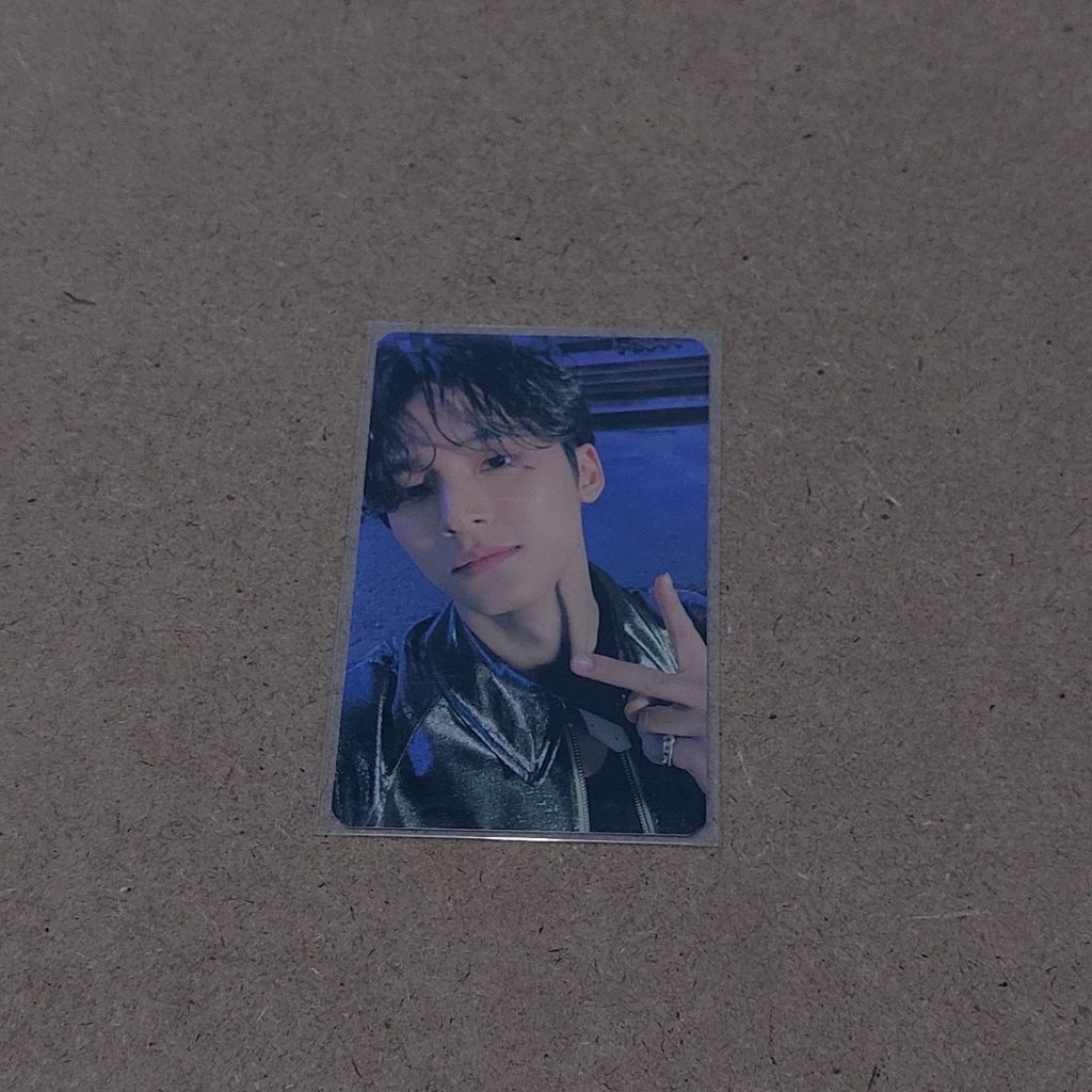 Photocard lucky draw SEVENTEEN Mingyu M2U round 1 sector 17