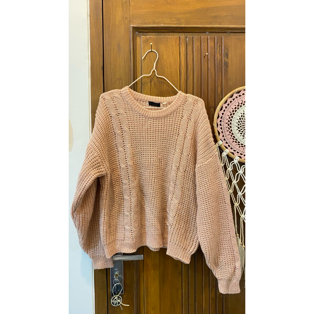 Preloved sweater rajut kepang pink salem (LD BESAR)