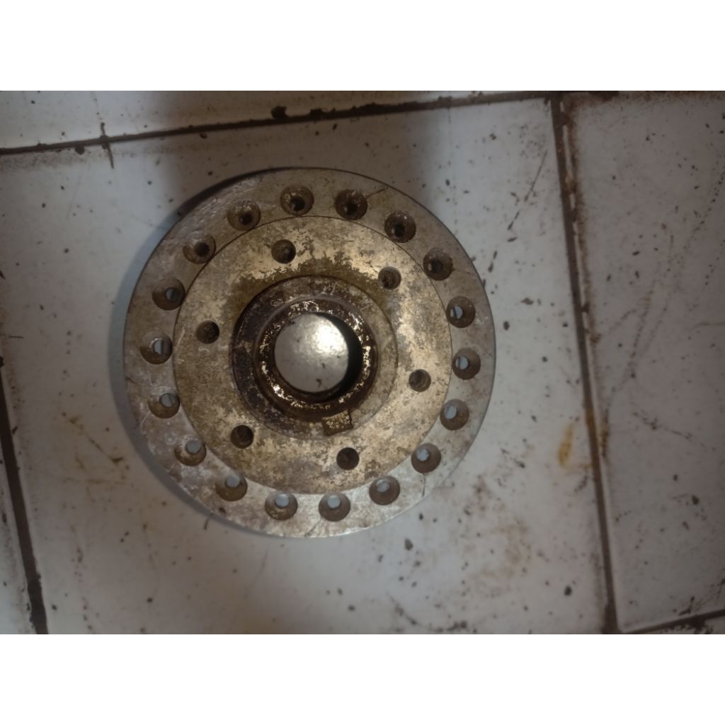 Tromol depan Thunder/Gs250