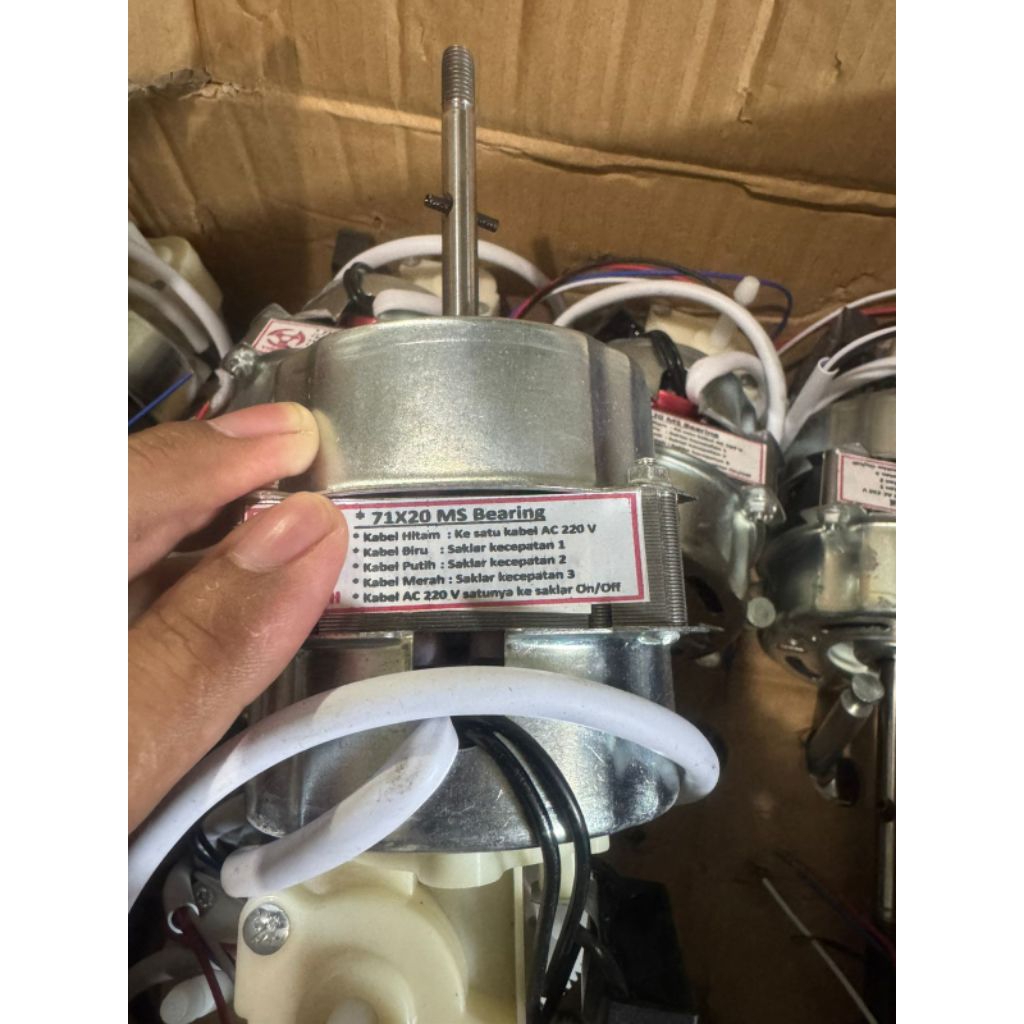 Dinamo kipas angin Maspion bearing mesin kipas angin 16inch kapasitor 1,8