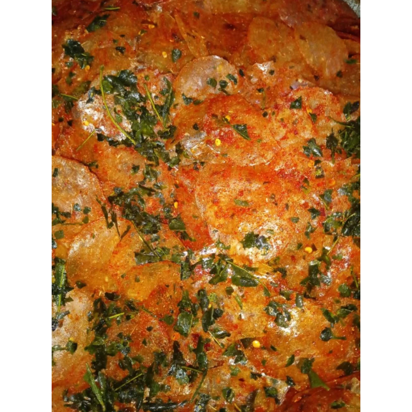 

KERIPIK KACA DAUN JERUK 50gr / KRIPCA/KERIPIK BELING