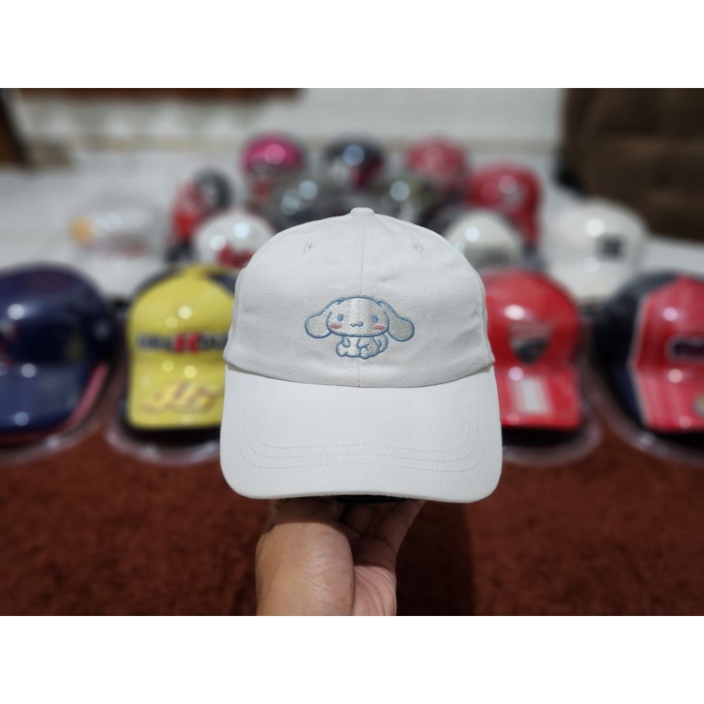 Topi Cinnamoroll Official