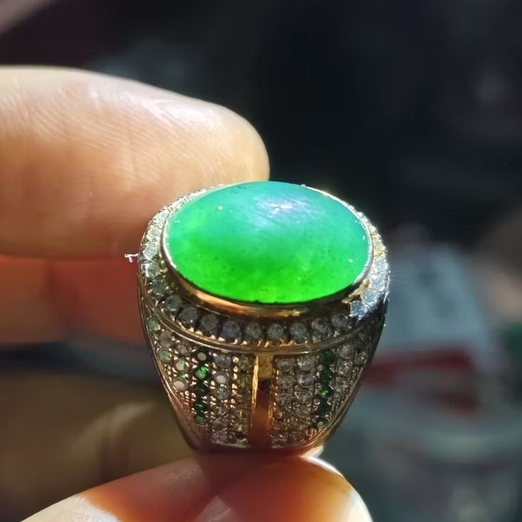Natural Bacan Gulau Lawas Hijau Ngair Menawan