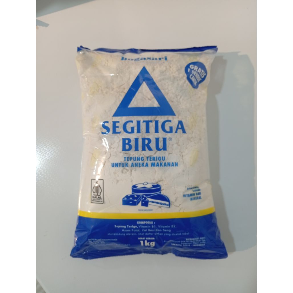 

Tepung Segitiga Biru