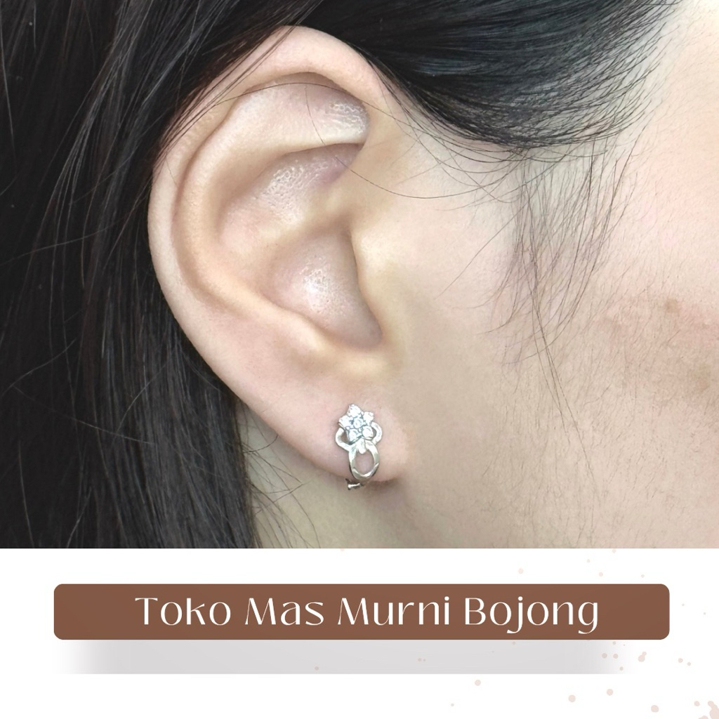 anting emas putih model bintang 8K toko mas murni