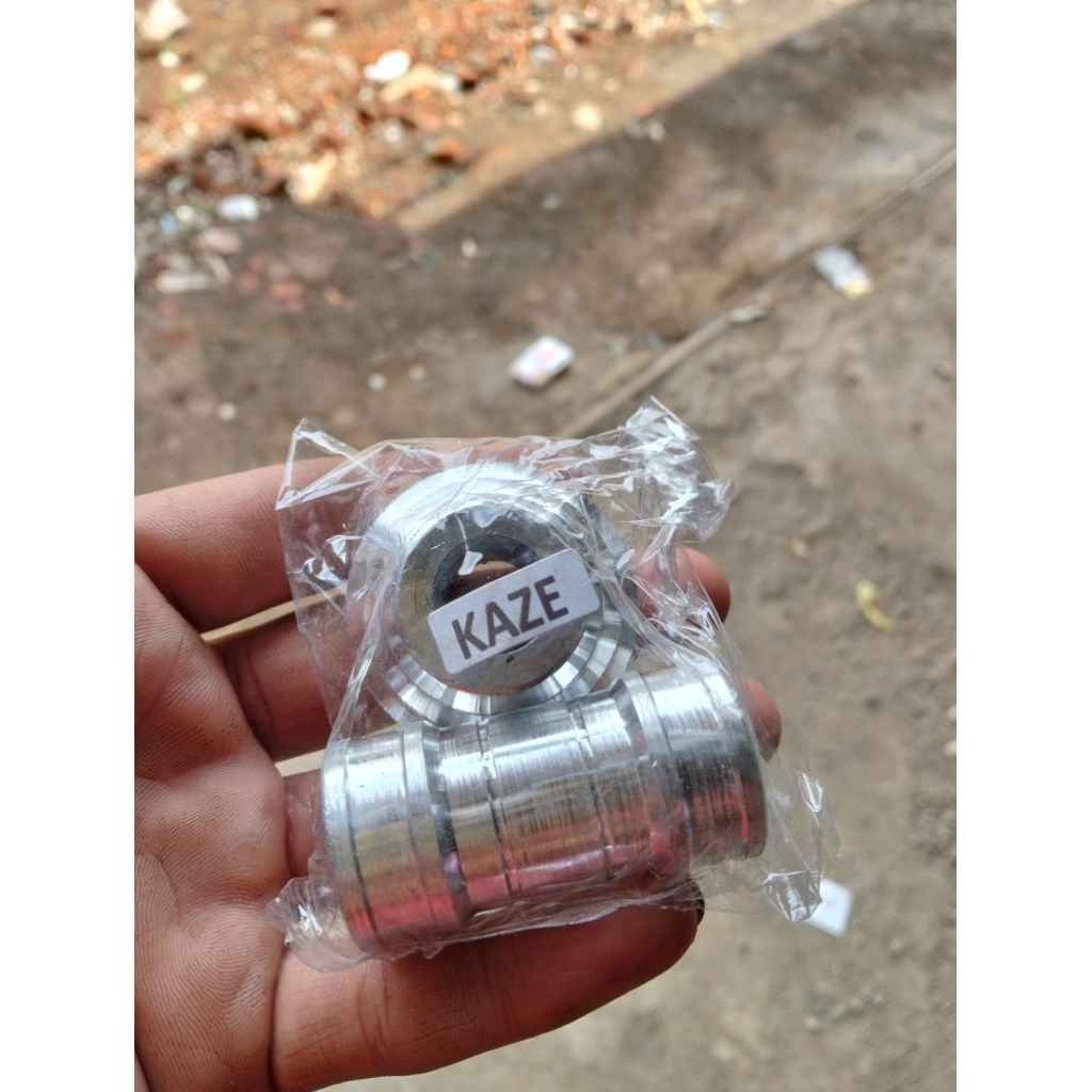 Bosh boshing troumel belakang RX king arm Kaze variasi tutup tromol belakang arm Kaze ke RX dan Supr