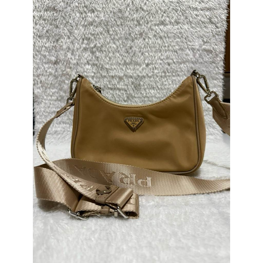 PRADA “ re edition nylon beige “