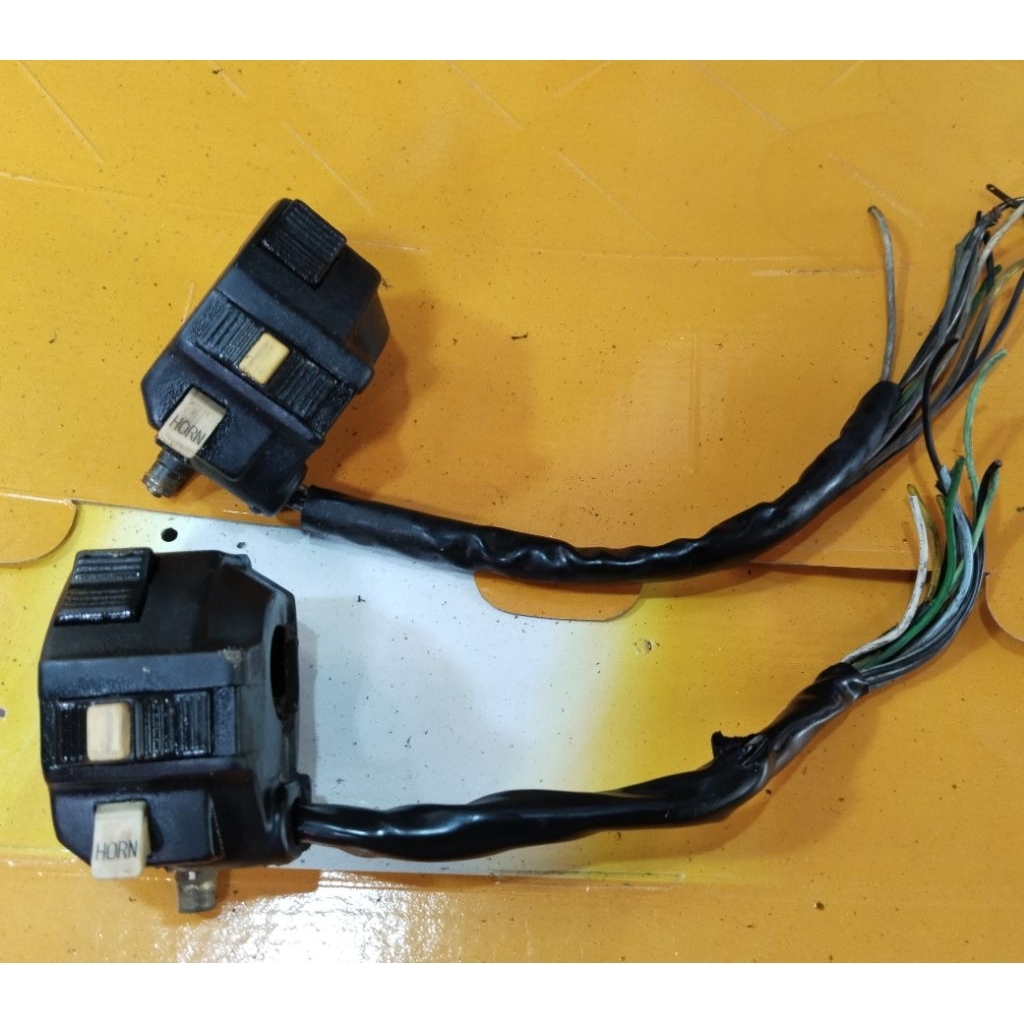 HOLDER SAKLAR KIRI SUZUKI TORNADO ORIGINAL