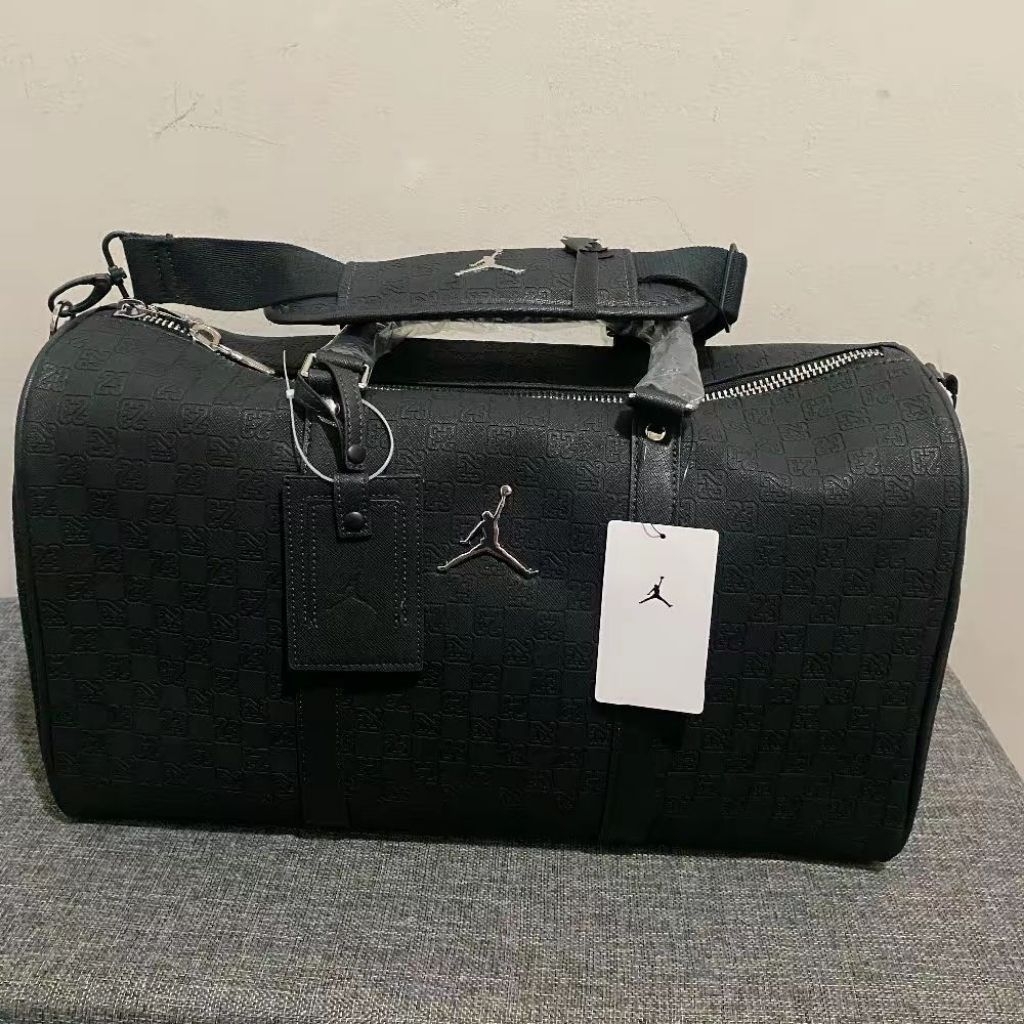 Air Jordan Monogram Duffle Bag Metal Logo / Tas Dijamin Original