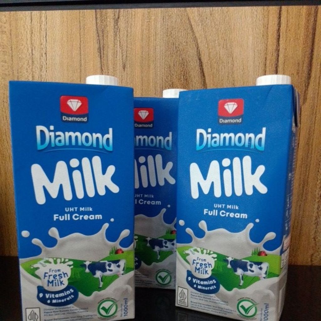 

Susu UHT diamond milk full cream 100 ml