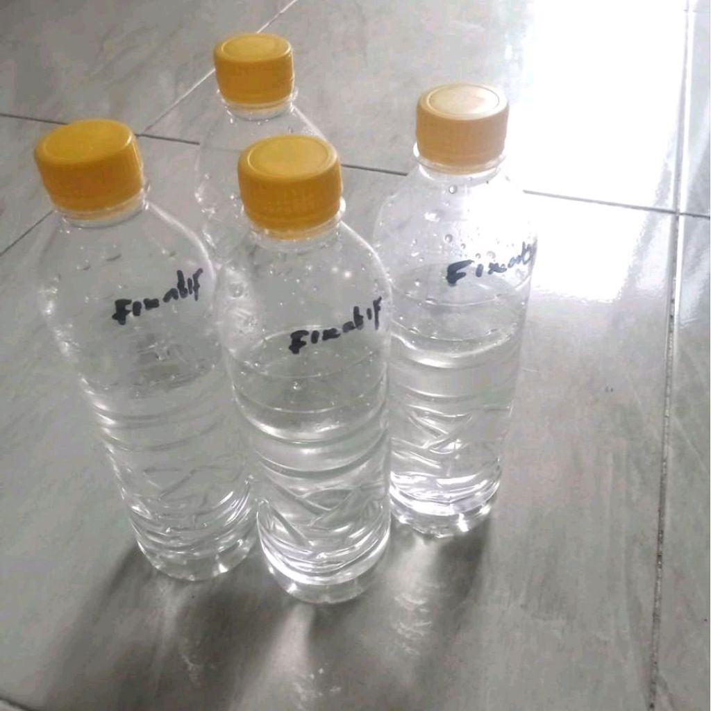 fixative bahan penguat parfum bahan campuran parfum untuk menguatkan aroma parfum