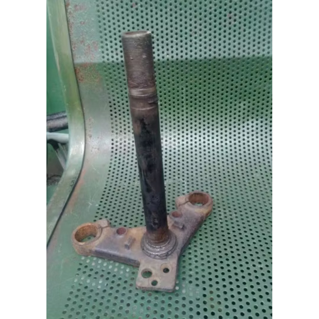 Segitiga T Bawah Honda GL 100