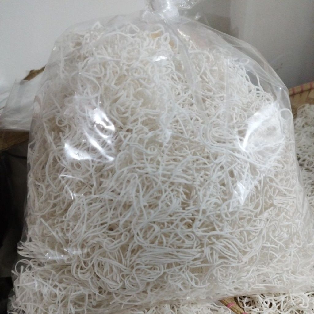 

cehuntiau 1 kg ce hun tiau kering sagu gunting Premium kering dan bersih Cendol kanji