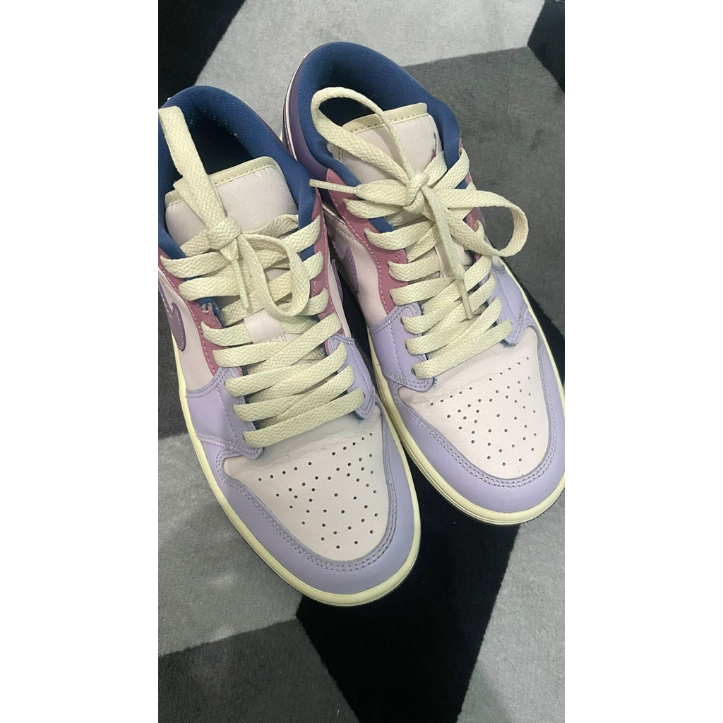 Air Jordan 1 Low Pastel Plum