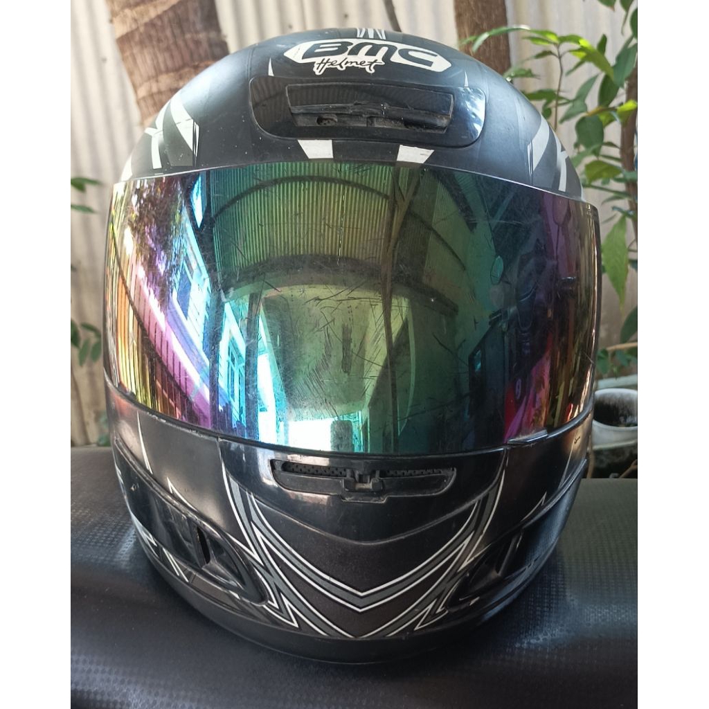 helm fullface / teropong BMC bekas pemakaian apa adanya