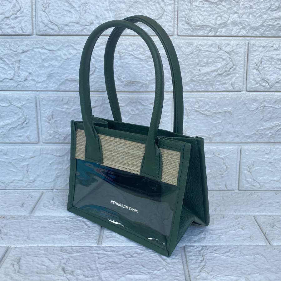 

Tas Hampers (Hijau Army) Untuk 2 Toples Silinder Tas Parcel Mendong Mika