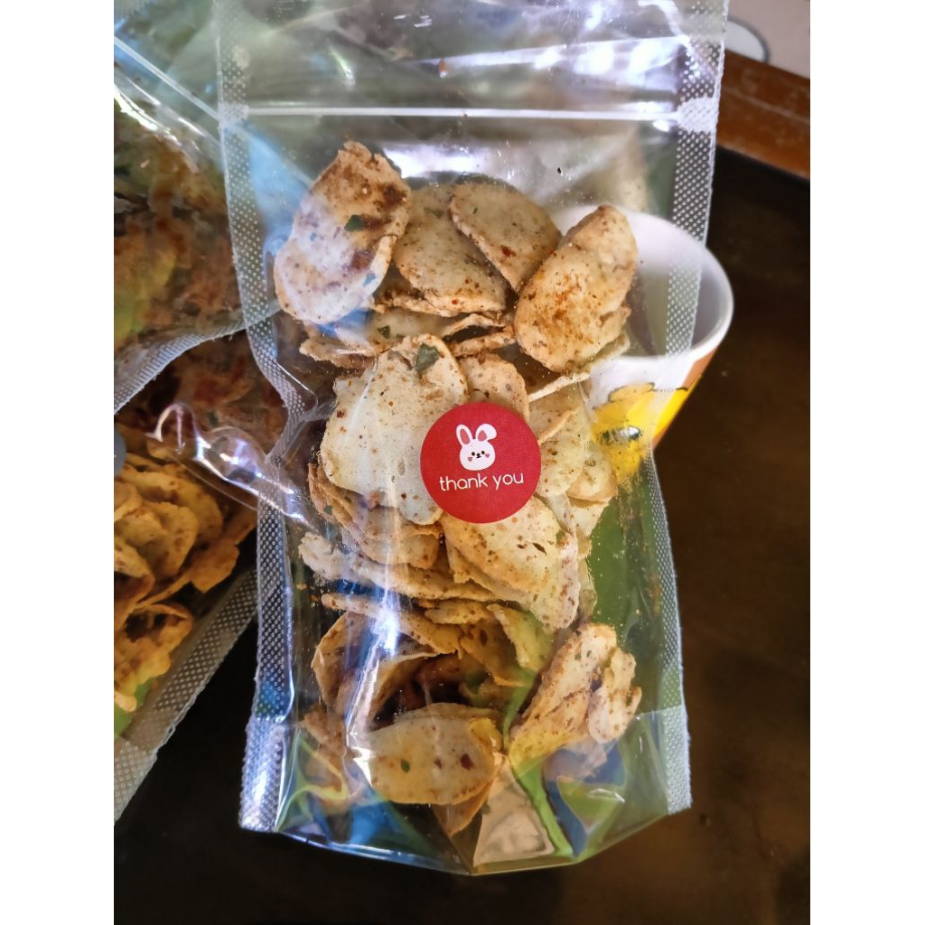 

Basreng pedas daun jeruk berat Bruto 86gr