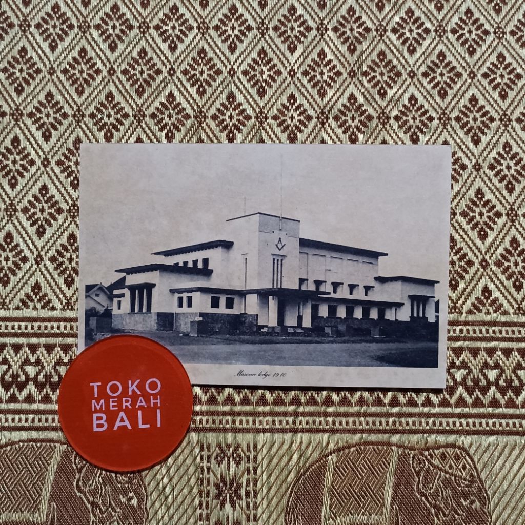 

Kartu pos gedung Freemason lodge Malang Hindia Belanda NOS PPC postcard