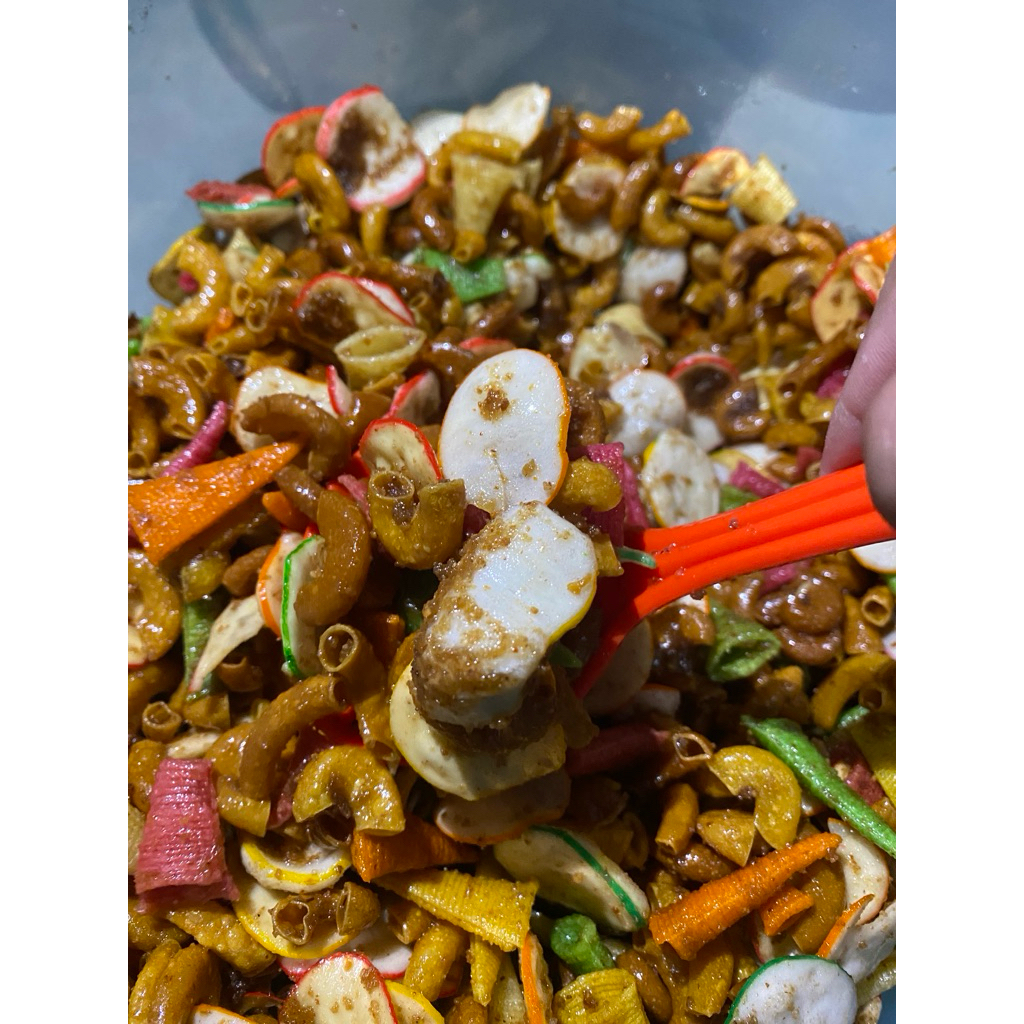 

sebring bandung/seblak rafael/kerupuk seblak mix/kerupuk seblak 500g/kerupuk seblak murah