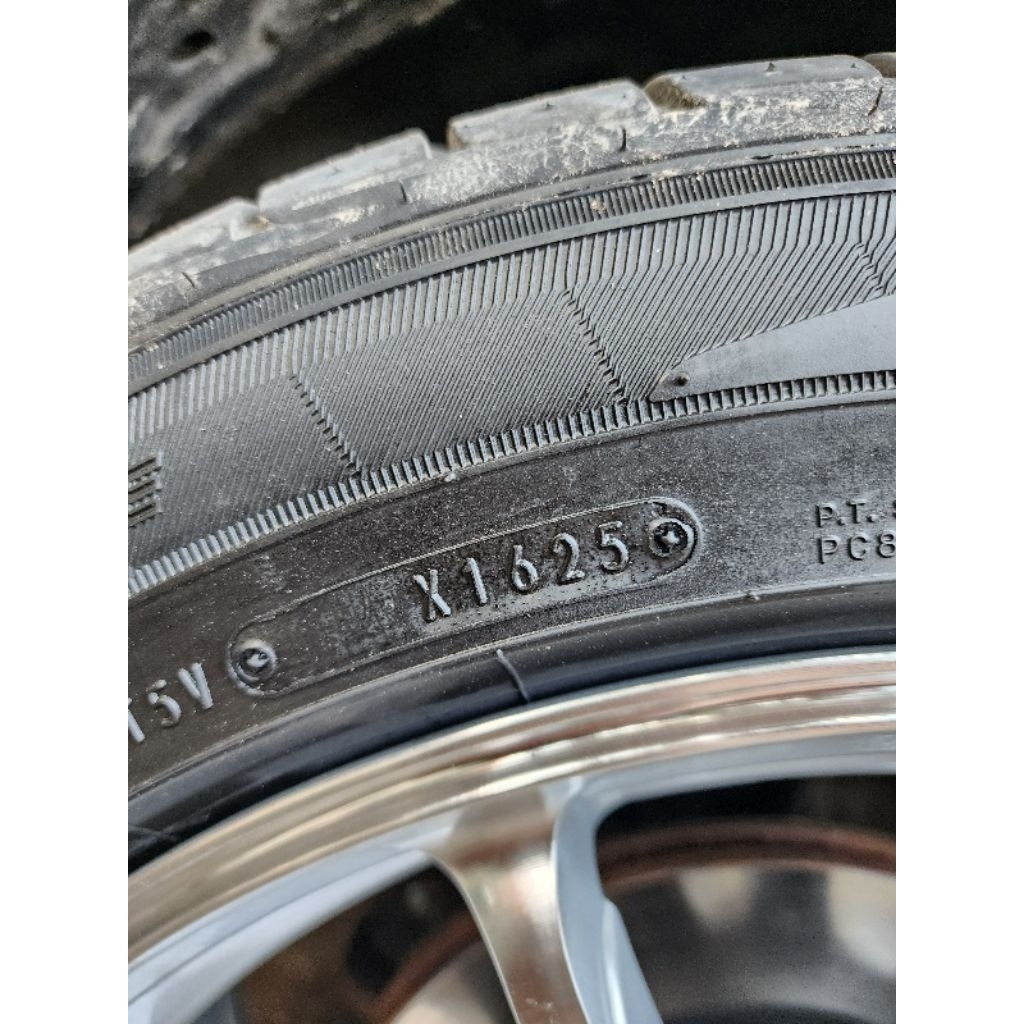 ban dunlop lm 705  235 50 r18