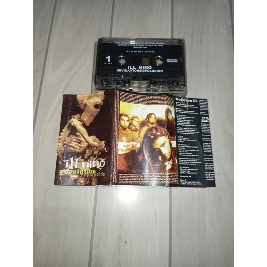 kaset pita il nino revolution