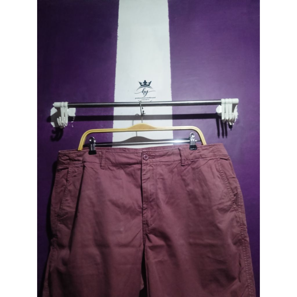 celana pendek pria l celana pendek UNIQLO ORIGINAL SECOND