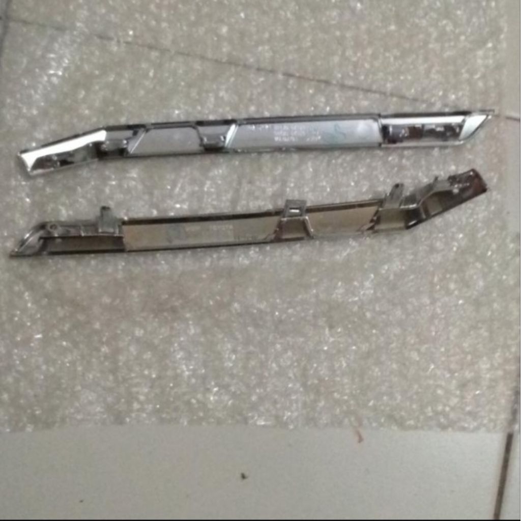 LIST GRIL CROOM INNOVA REBORN