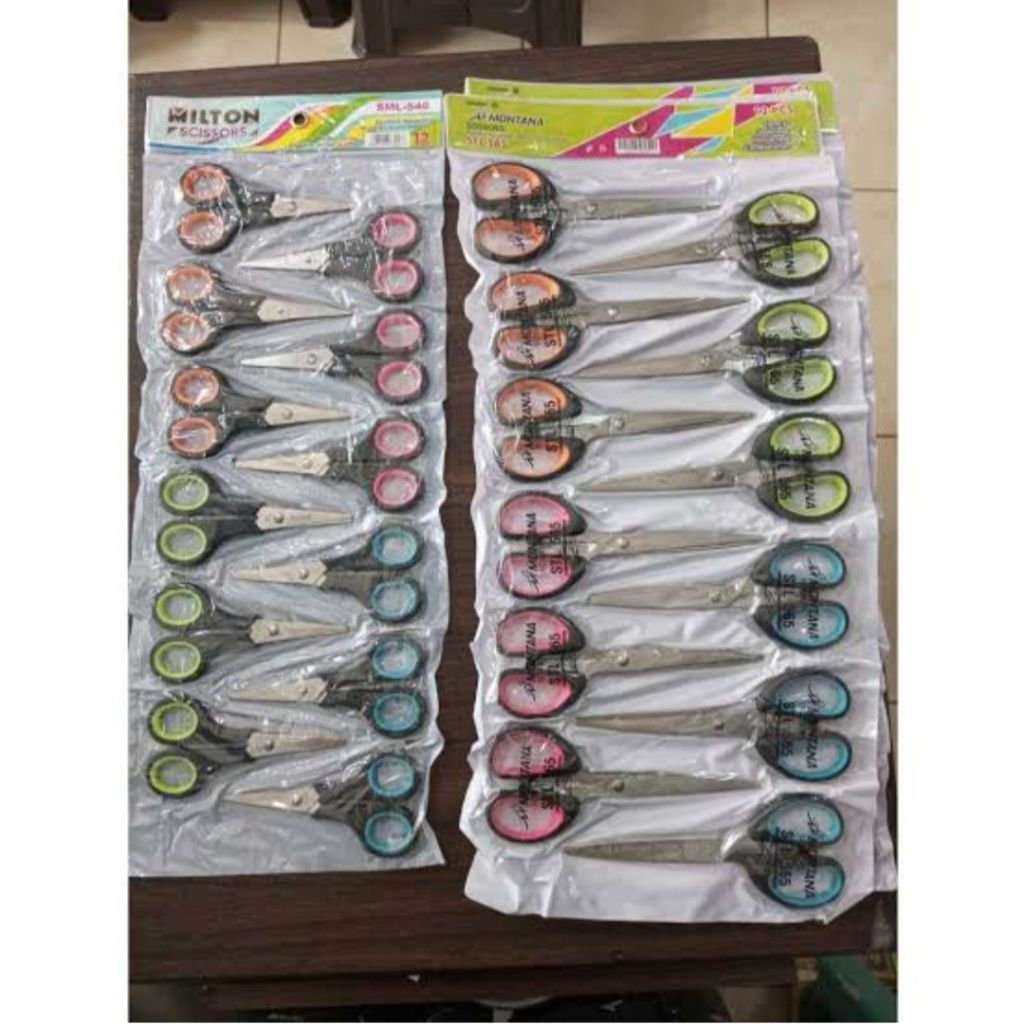 

Gunting Warna-Warni Gagang Bulat – Gunting Serbaguna Kantor & Sekolah – Gunting Wilton / Montana