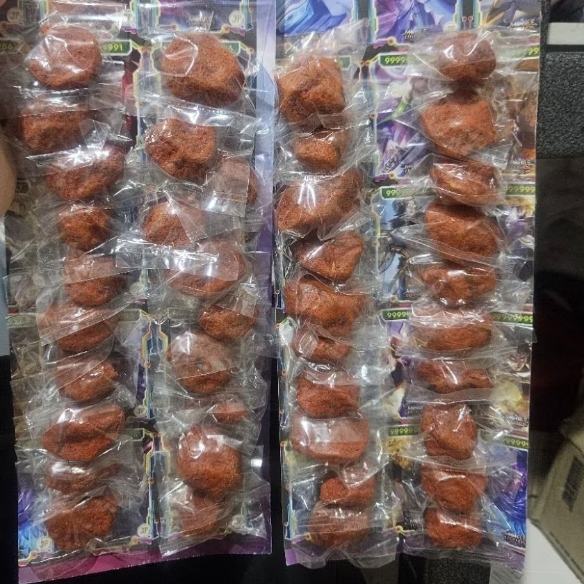 

Semboi biji semboi merah semboi batu sengboi