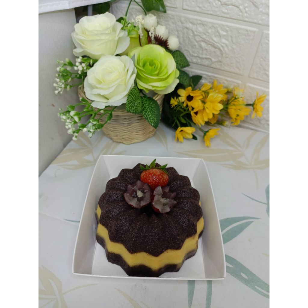 

BoluKukusKetanHitam13cm