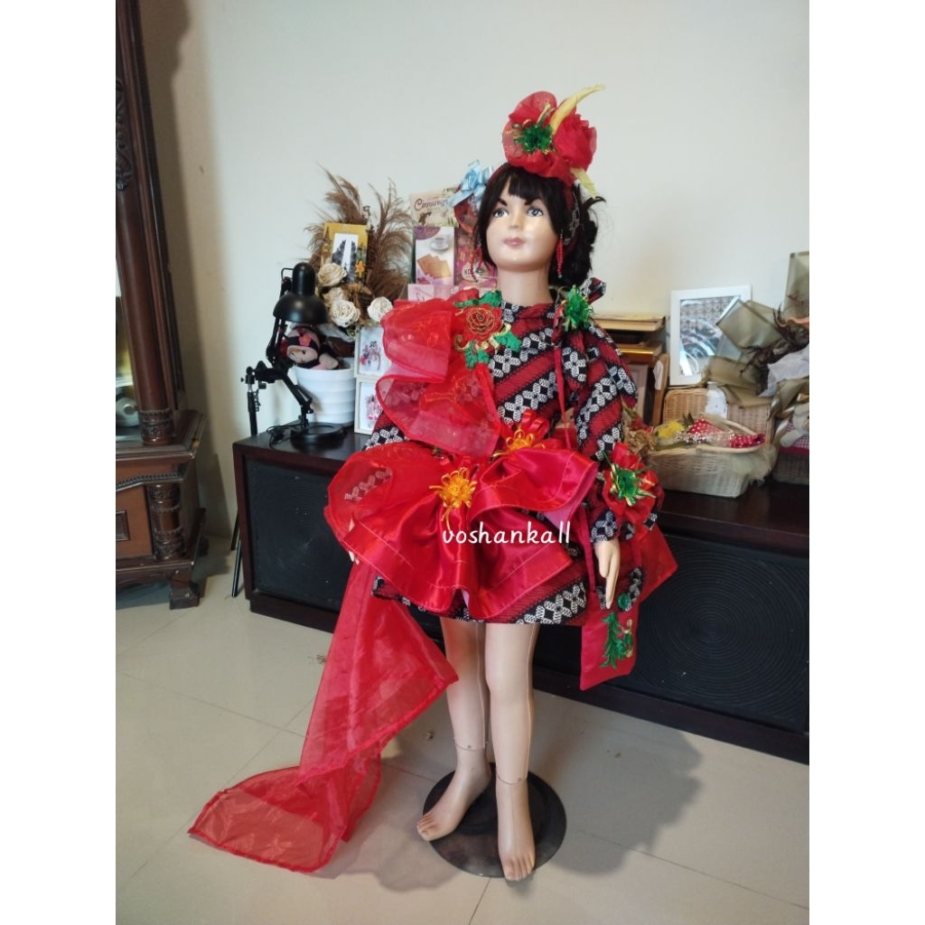 Dress batik Kawung Nusantara fashion show anak