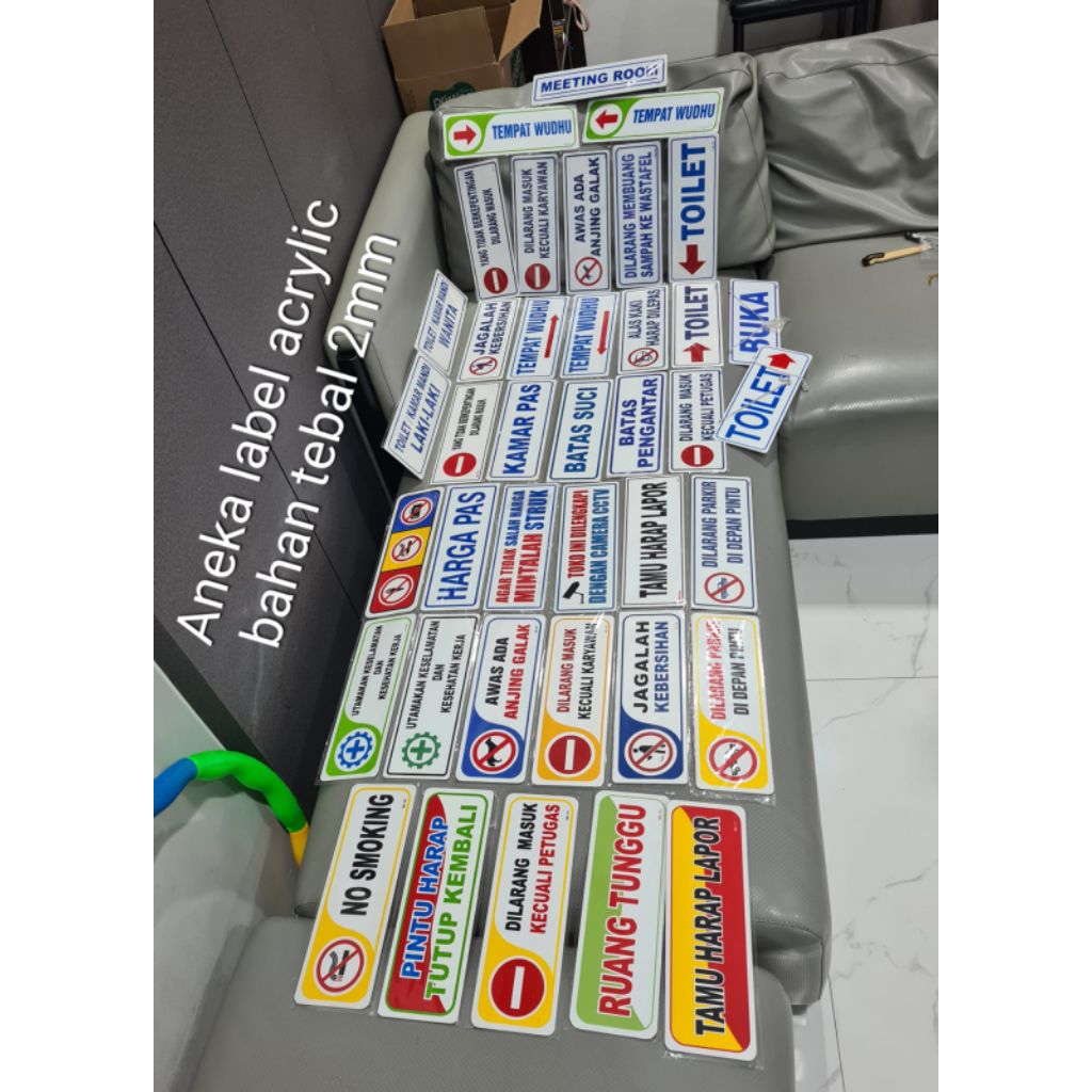

Acrylic label 29x10 & 29x8cm.Toilet, Tmpt wudhu, CCTV Dll