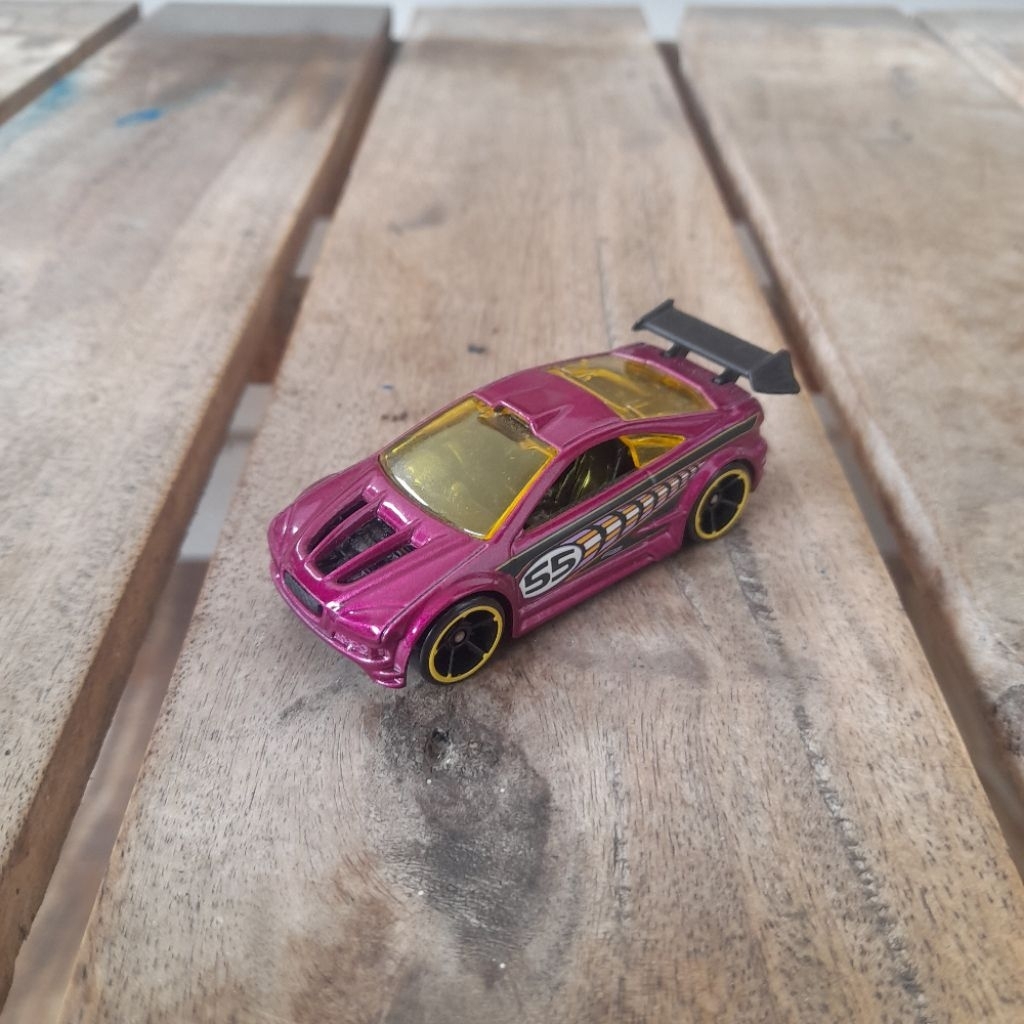 Hotwheels Asphalt Assault Spin Storm 5-Pack