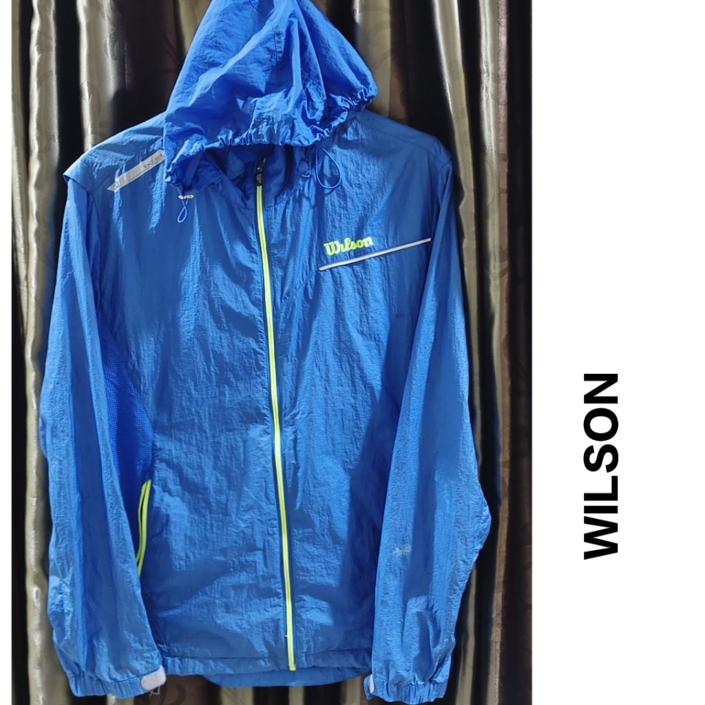 wilson running hoodie stylist