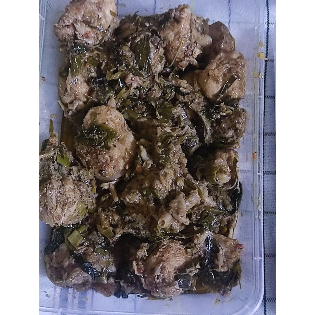 

Ayam bumbu RW khas Manado PO