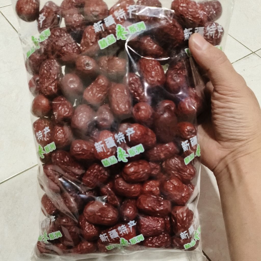 

Angco Merah | Hong Zao | Red Dates / Kurma Merah Premium Jumbo isi 1kg