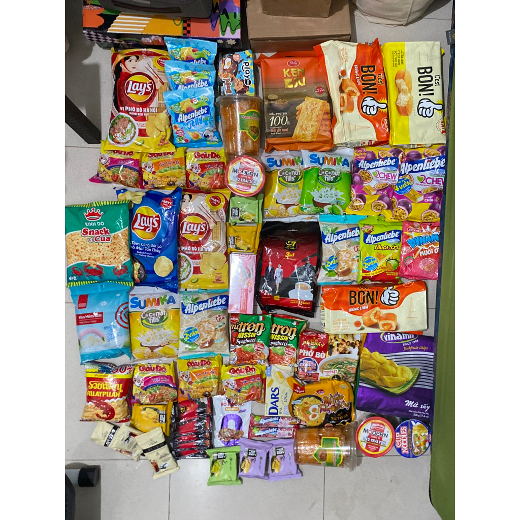 

ZEIKETSA Vietnam Snacks Package