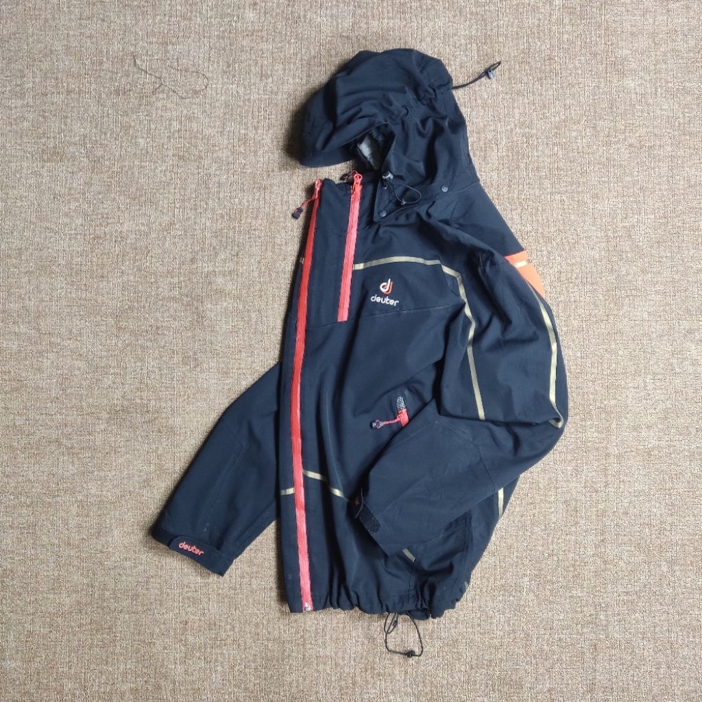 Deuter Jacket