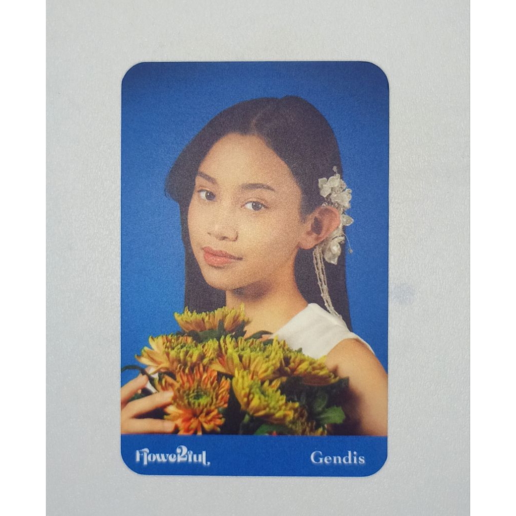 Photocard Gendis Mayrannisa JKT48 _ Flowerfull (Official)