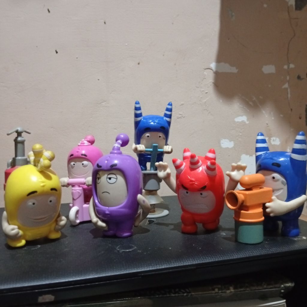 kfc toys chaki meal oddbod full set
