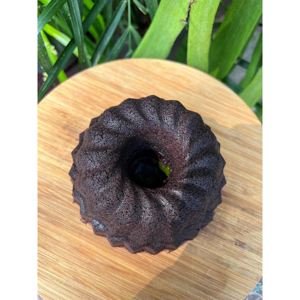 

Bolu Ketan Hitam Original Keju Lumer Matcha Lumer (Diameter 20cm)