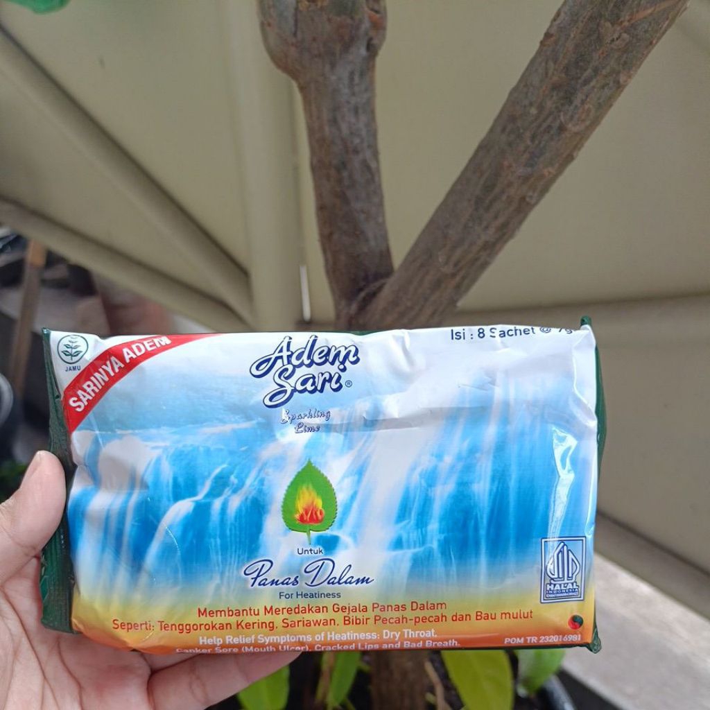 

ADEM SARI BAG ISI 8SACHET