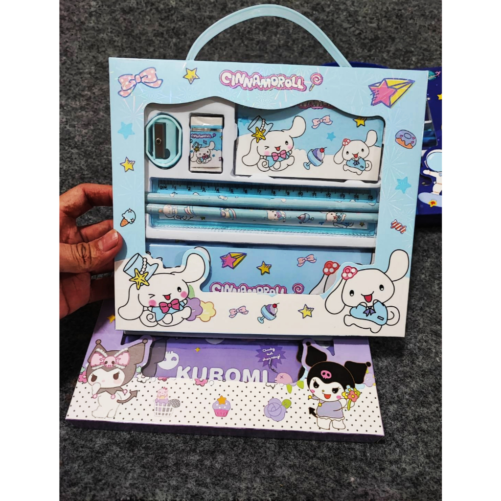 

Hamper / Kado (8PC = 1KG) Stationary Set Import MB 109 - Anak Sekolah - CINAMOROLL Melody Kuromi