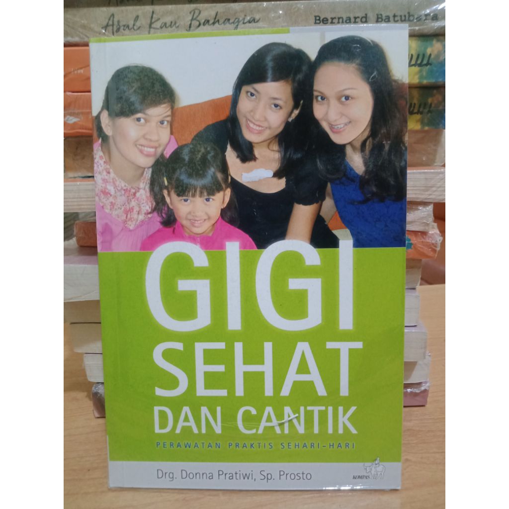 BUKU KESEHATAN GIGI SEHAT DAN CANTIK
