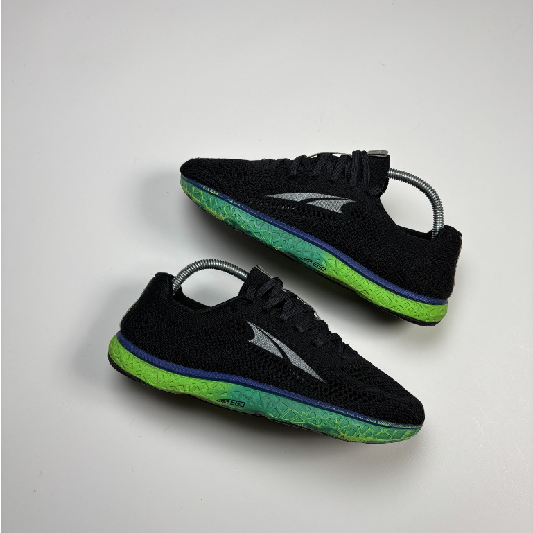 Sepatu Lari Altra Escalante Racer