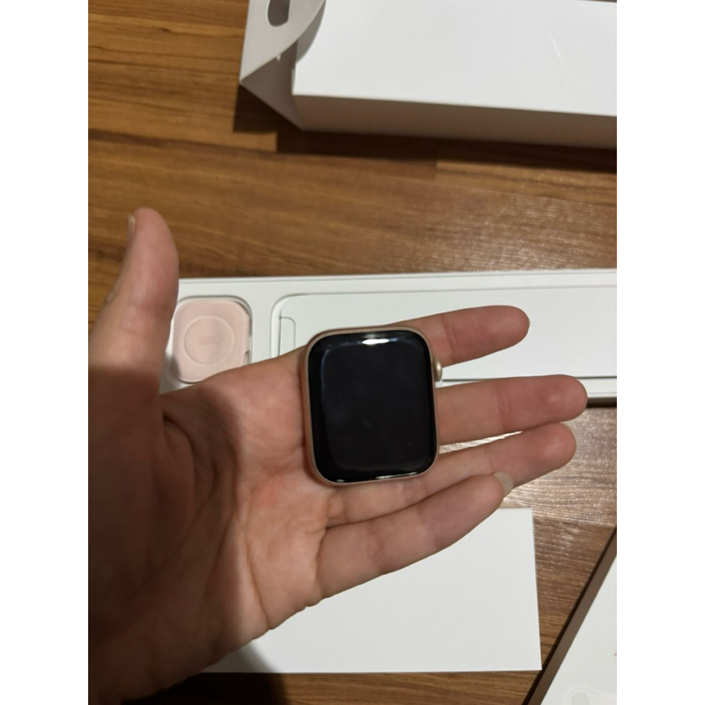 APPLE WATCH SERIES 4 EX IBOX