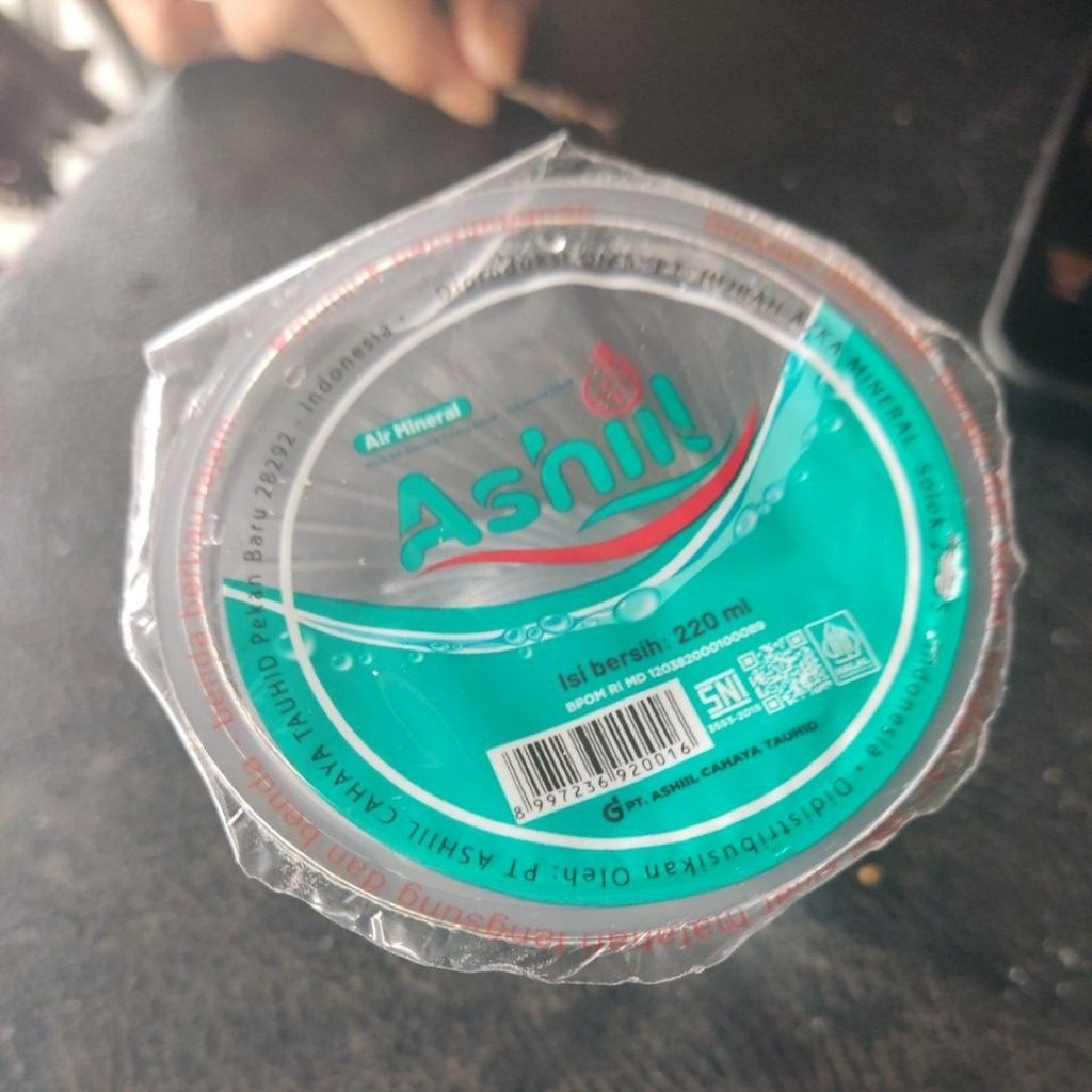 

DIJUAL AQUA DINGIN PANAS